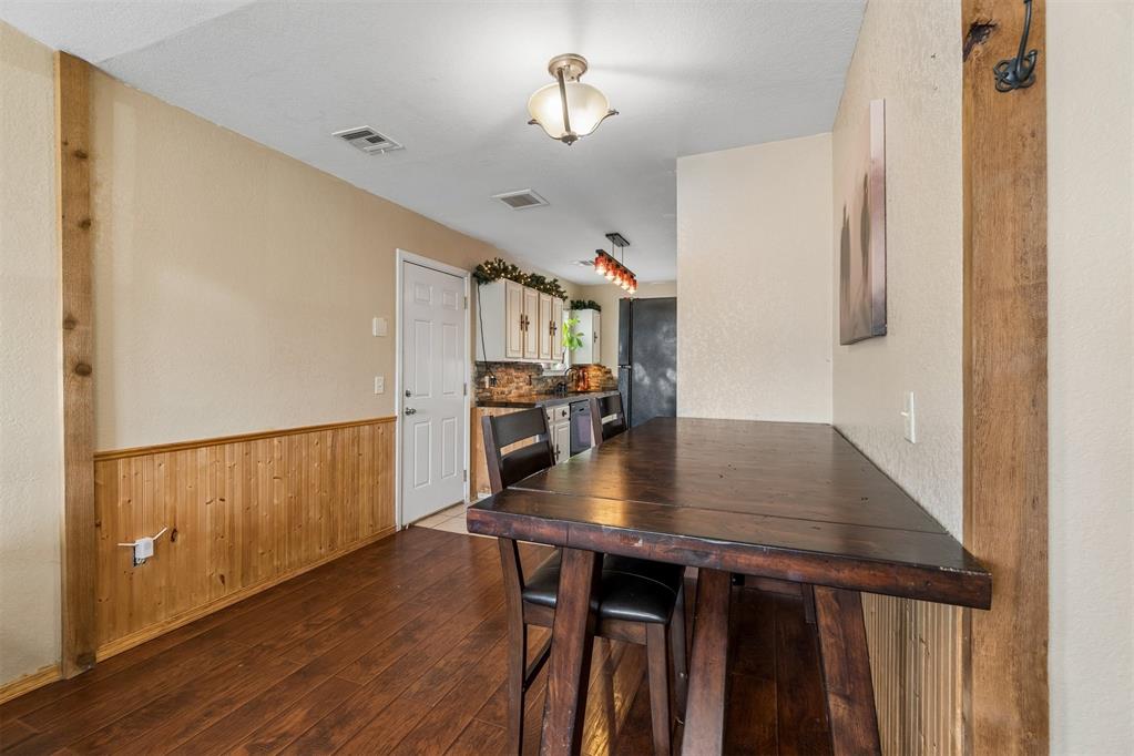 15612 Acacia Road Property Photo 11