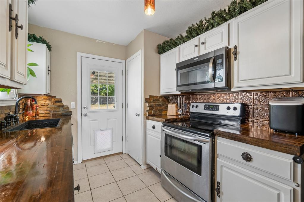 15612 Acacia Road Property Photo 16