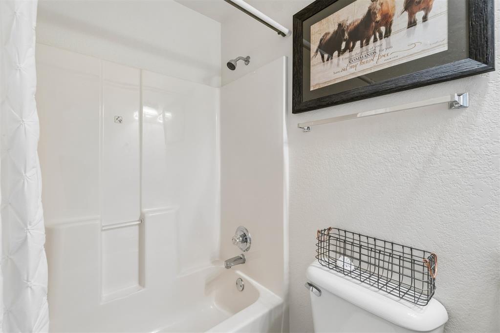 15612 Acacia Road Property Photo 25