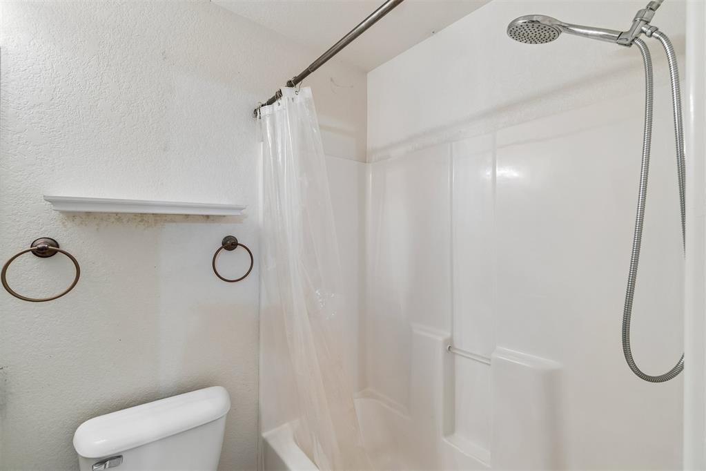 15612 Acacia Road Property Photo 31