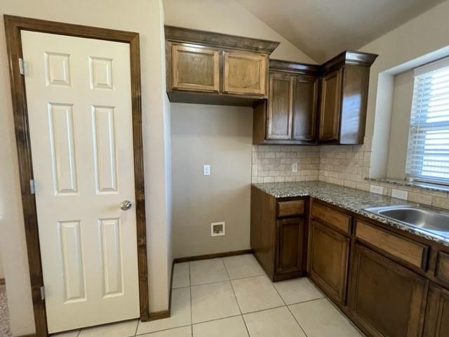 3016 Queenston Avenue Property Photo 18