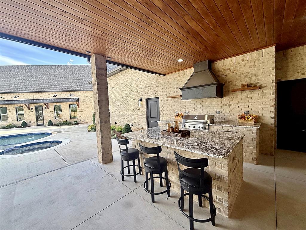 4700 Rustic Trail Property Photo 13