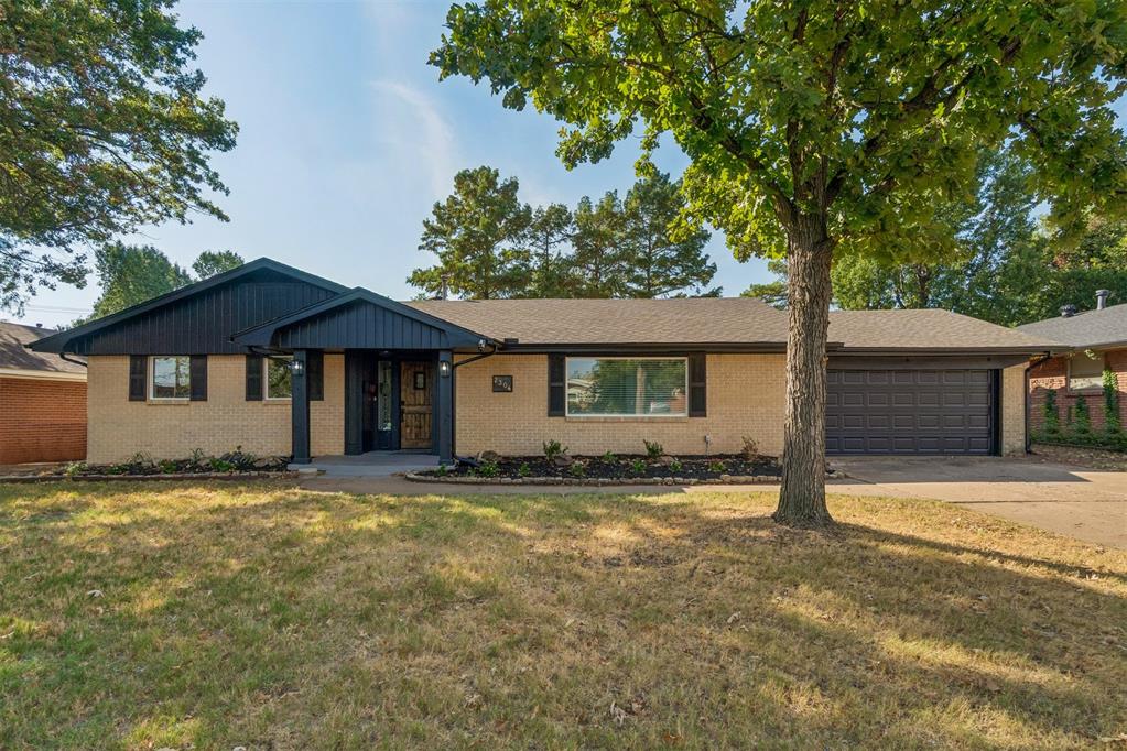 2304 Nw 49th Street Property Photo 4