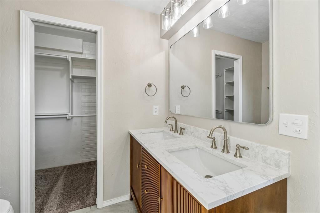 2304 Nw 49th Street Property Photo 31