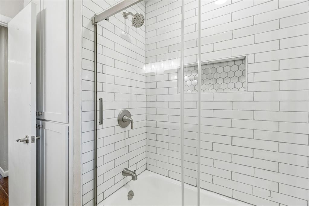 2304 Nw 49th Street Property Photo 42