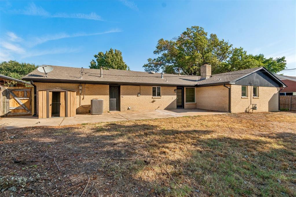 2304 Nw 49th Street Property Photo 49