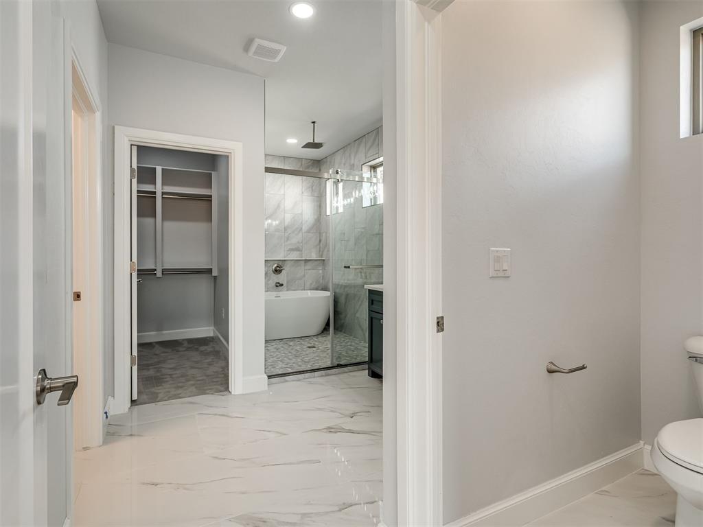 8302 Autumn Blaze Drive Property Photo 22