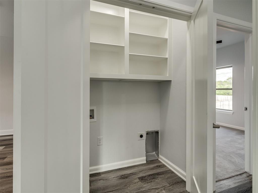 8302 Autumn Blaze Drive Property Photo 40