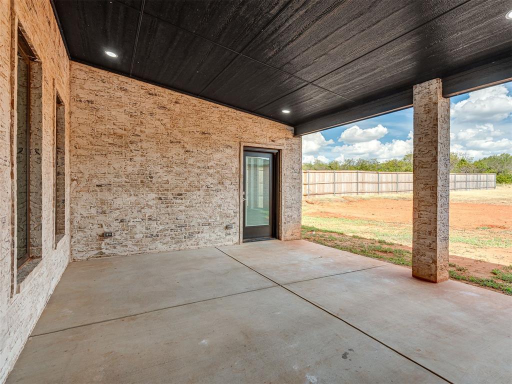 8302 Autumn Blaze Drive Property Photo 43