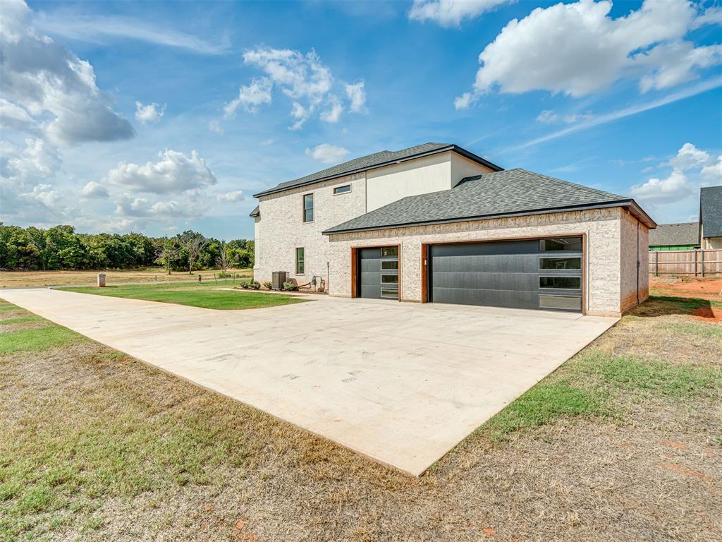8302 Autumn Blaze Drive Property Photo 46