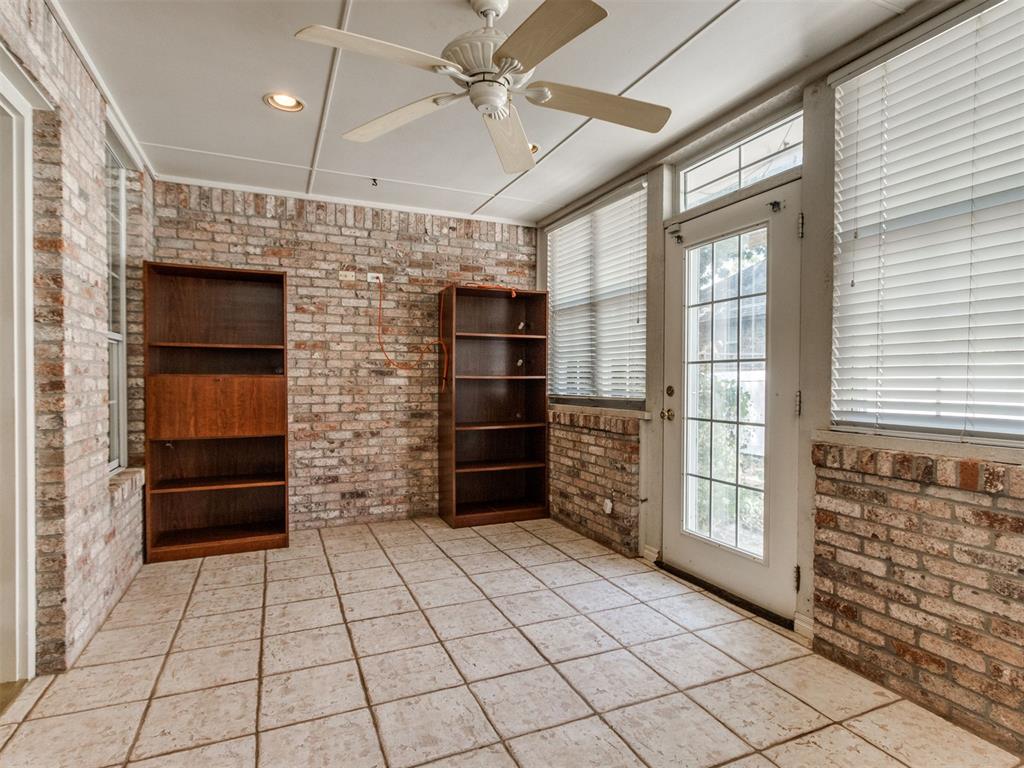 953 Heather Glen Drive Property Photo 15