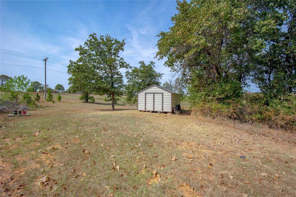 337030 E 1016 Road Property Photo 22