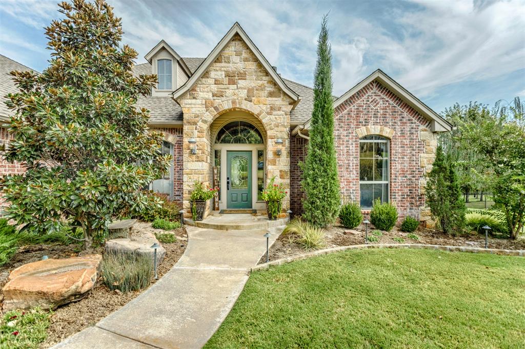 6814 Valley Ridge Drive Property Photo 1