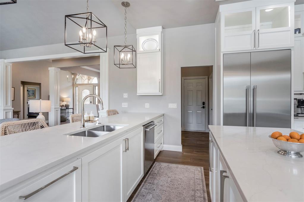 6814 Valley Ridge Drive Property Photo 14