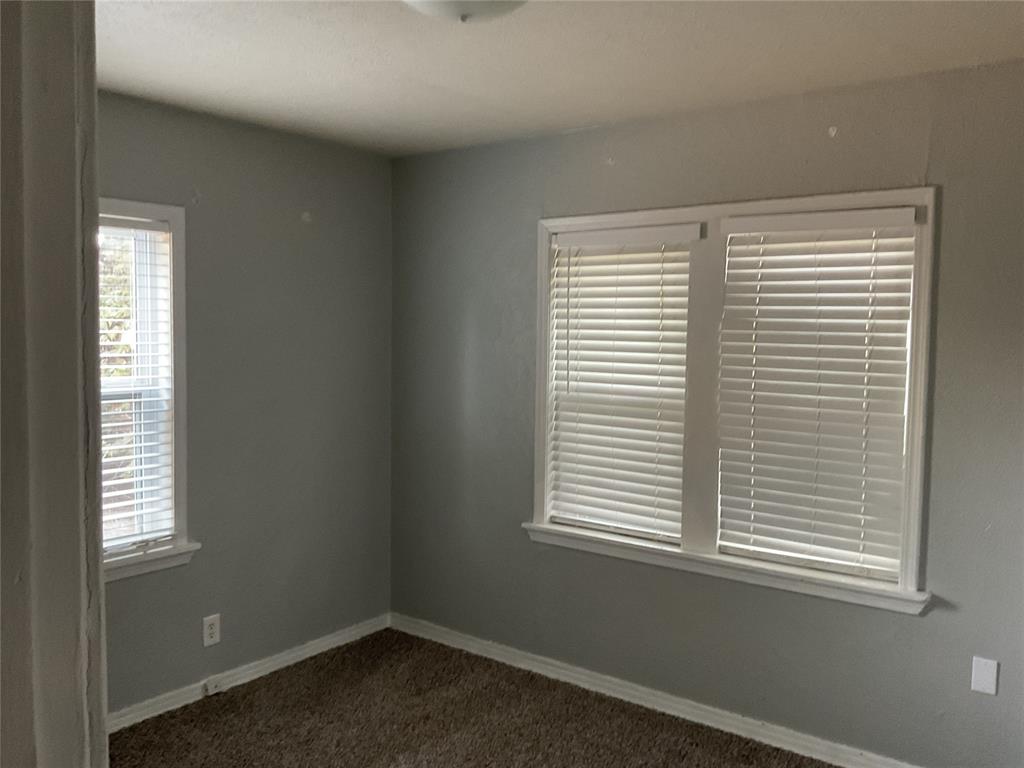 4602 N Central Avenue Property Photo 7