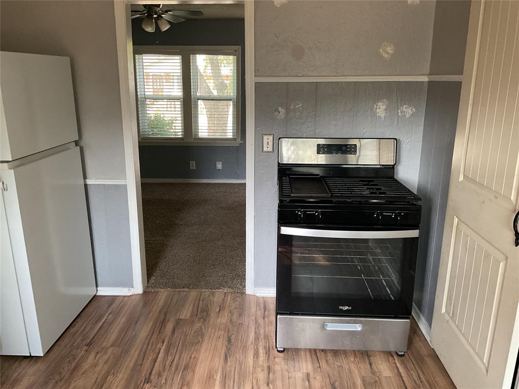 4602 N Central Avenue Property Photo 11