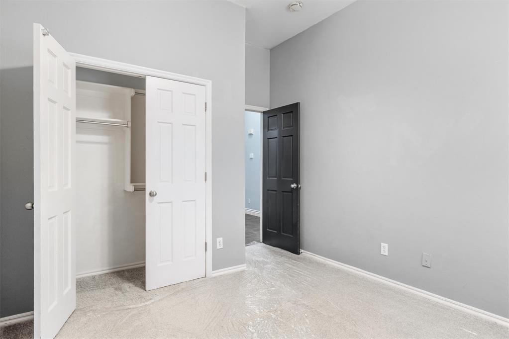 21574 Lake Shadows Drive Property Photo 28