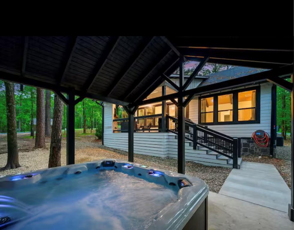 12 Twisted Creek Trail Property Photo 19
