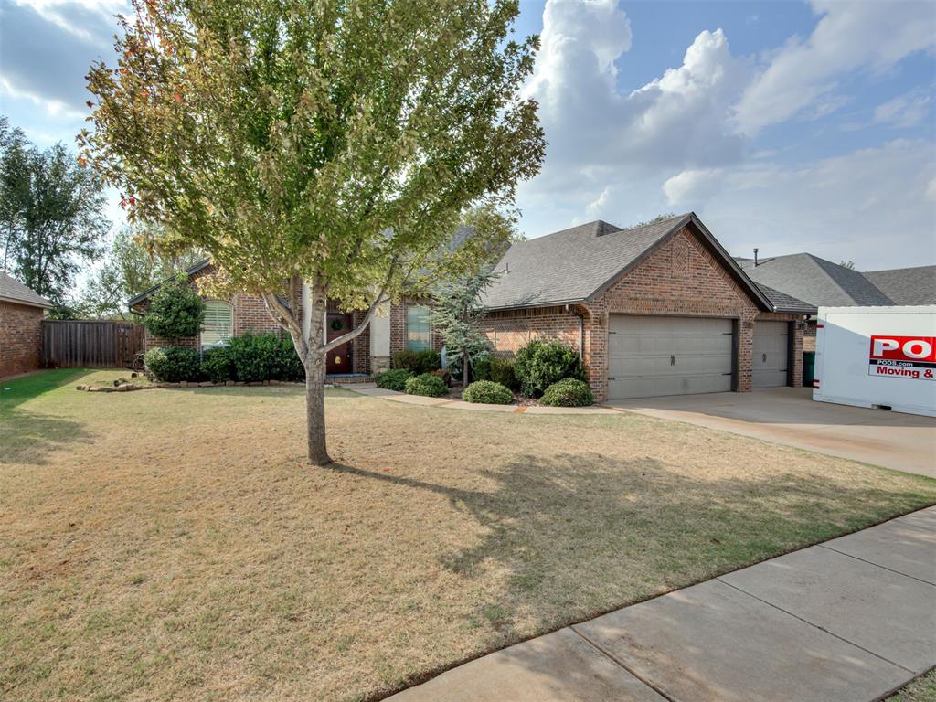 2113 Sycamore Creek Avenue Property Photo 2