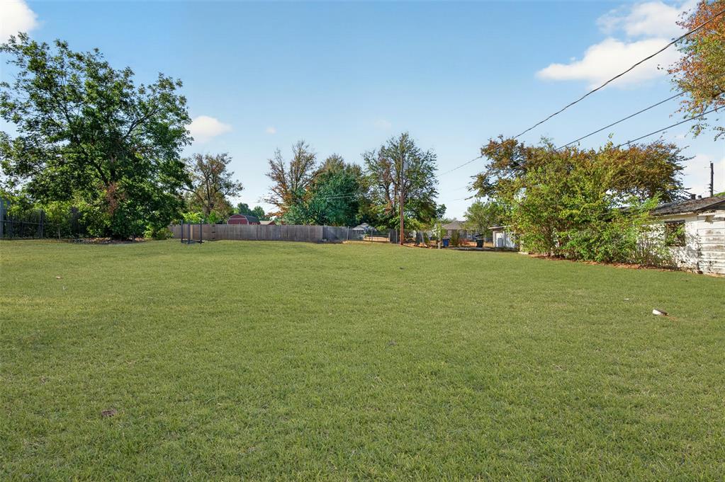 1113 W Arkansas Avenue Property Photo 31