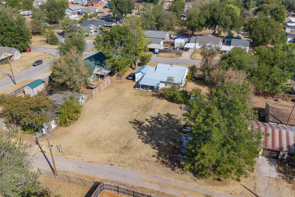1113 W Arkansas Avenue Property Photo 34