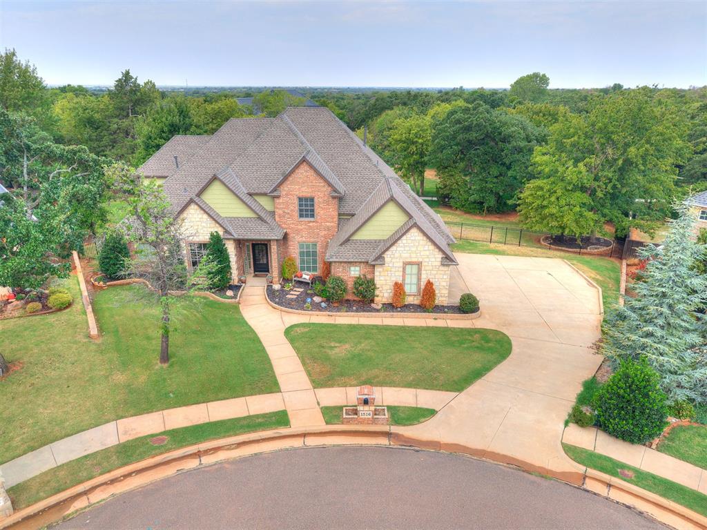 1516 Briar Forest Circle Property Photo 11