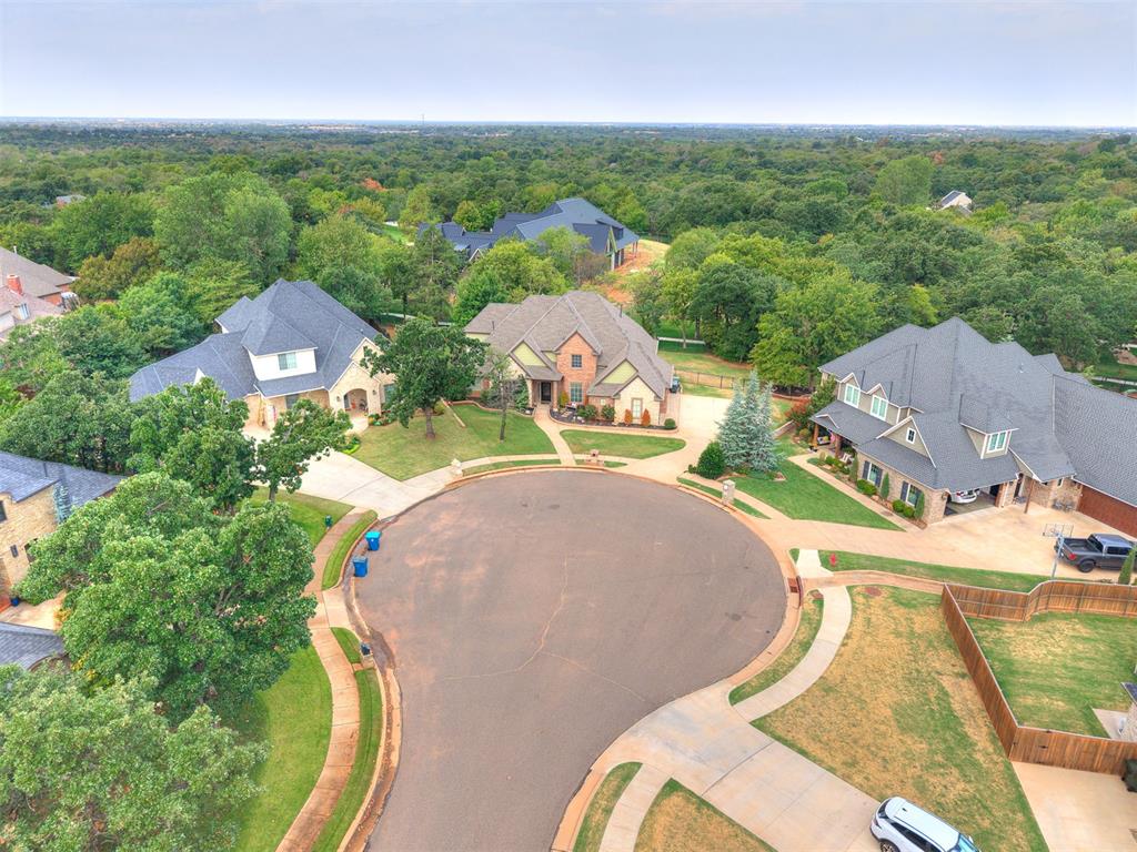1516 Briar Forest Circle Property Photo 12