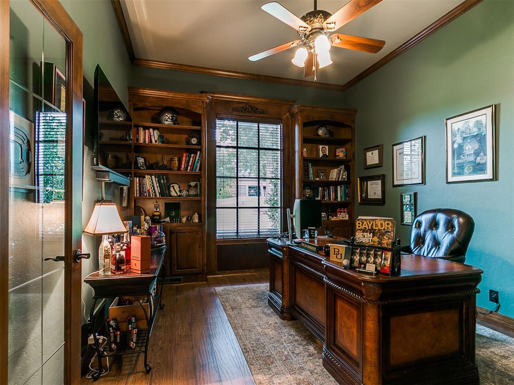 1516 Briar Forest Circle Property Photo 18