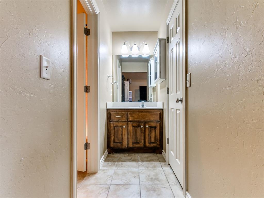 1516 Briar Forest Circle Property Photo 47