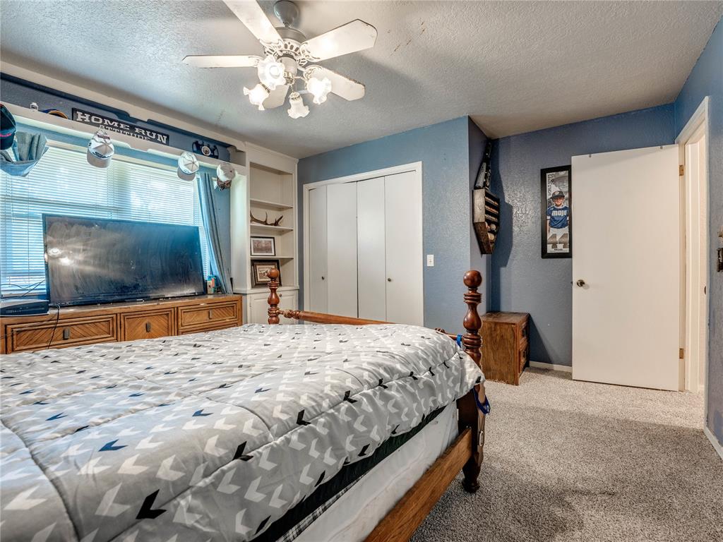 3401 Carriage Way Property Photo 25