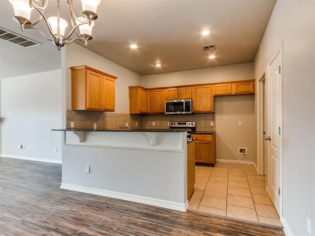 2120 Nw 157th Street Property Photo 6