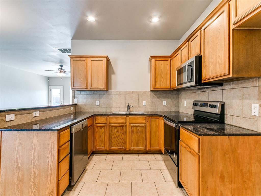2120 Nw 157th Street Property Photo 7