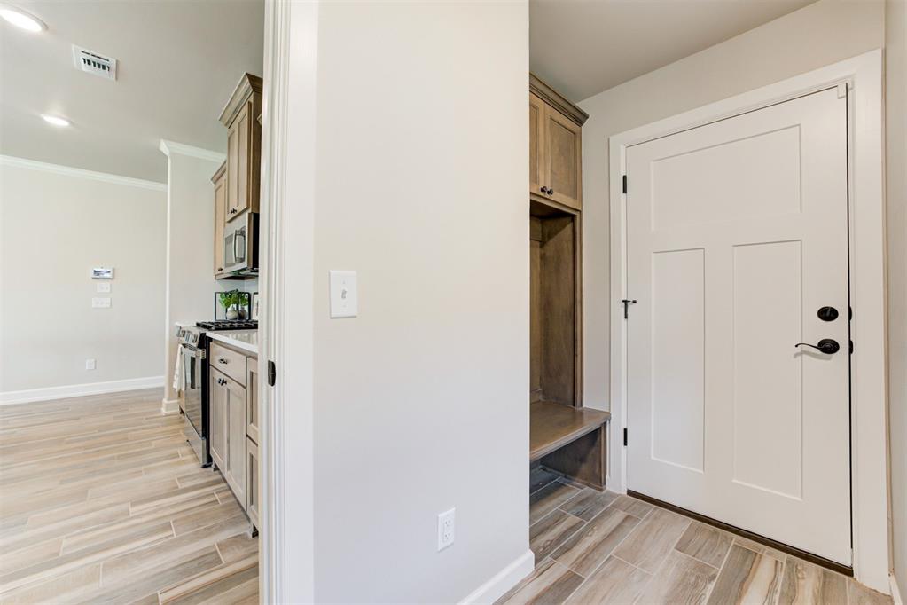 4933 Desert Willow Lane Property Photo 37