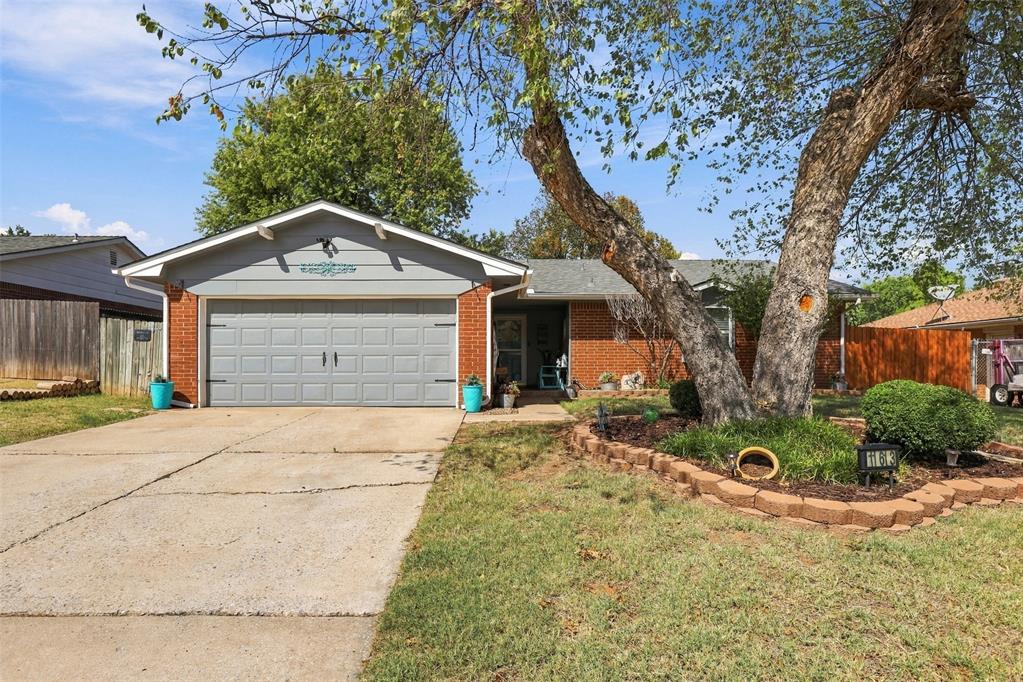 11613 Lochwood Drive Property Photo 1