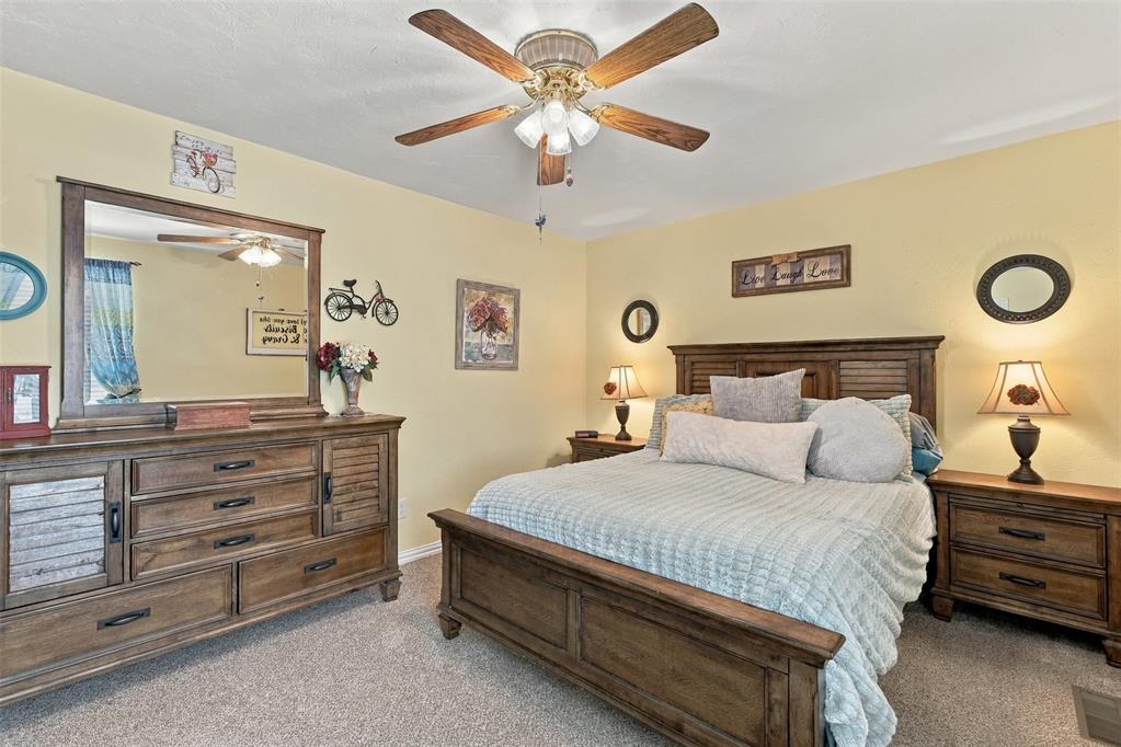 11613 Lochwood Drive Property Photo 14