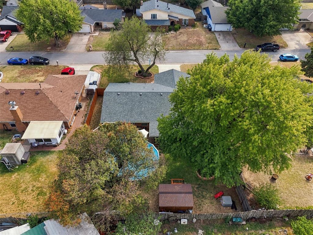 11613 Lochwood Drive Property Photo 28