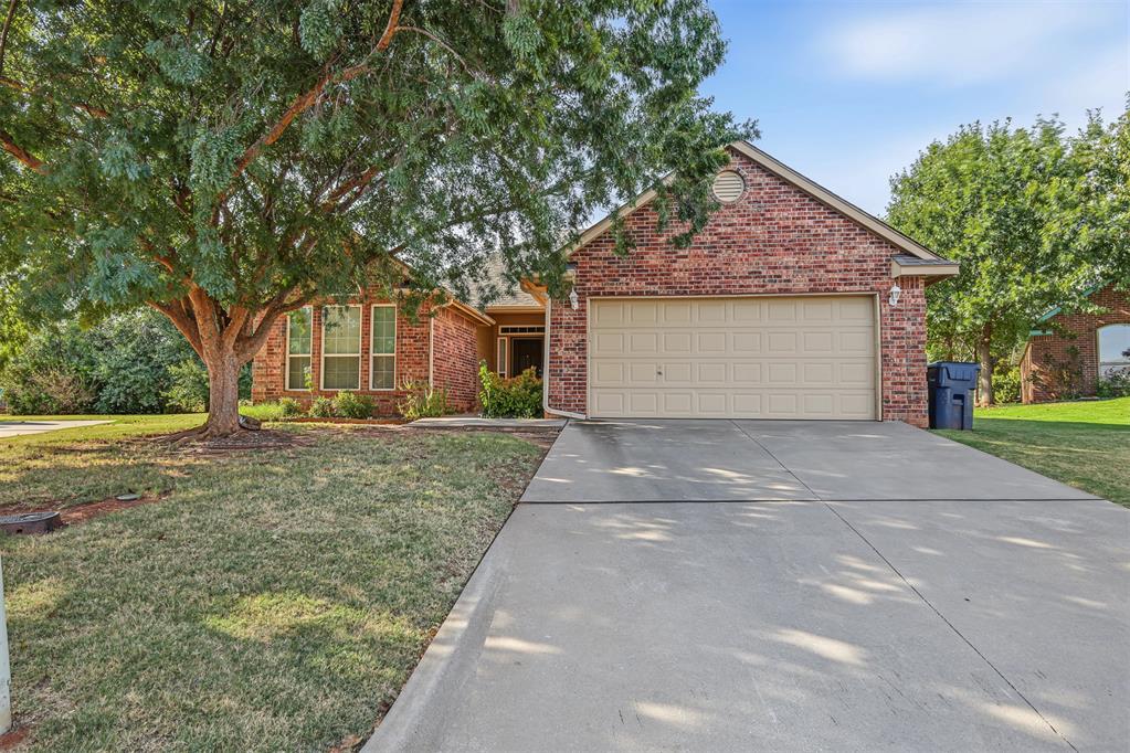 15601 Traditions Drive Property Photo 1