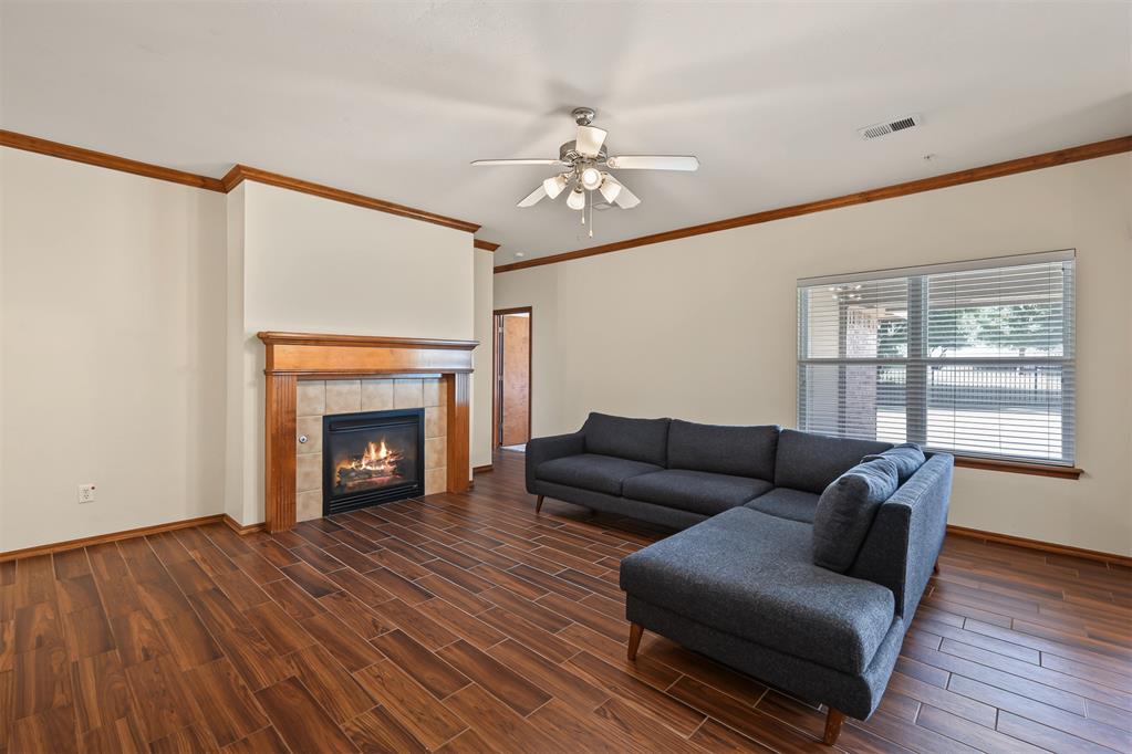 15601 Traditions Drive Property Photo 4