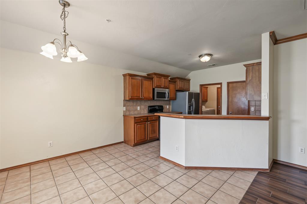 15601 Traditions Drive Property Photo 8