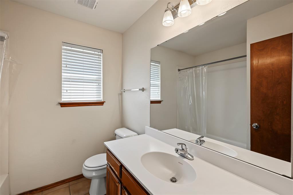 15601 Traditions Drive Property Photo 20