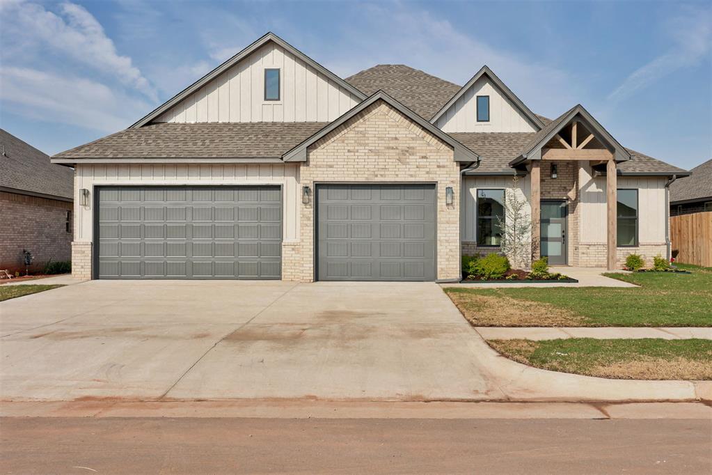 1813 Aminas Way Property Photo 1