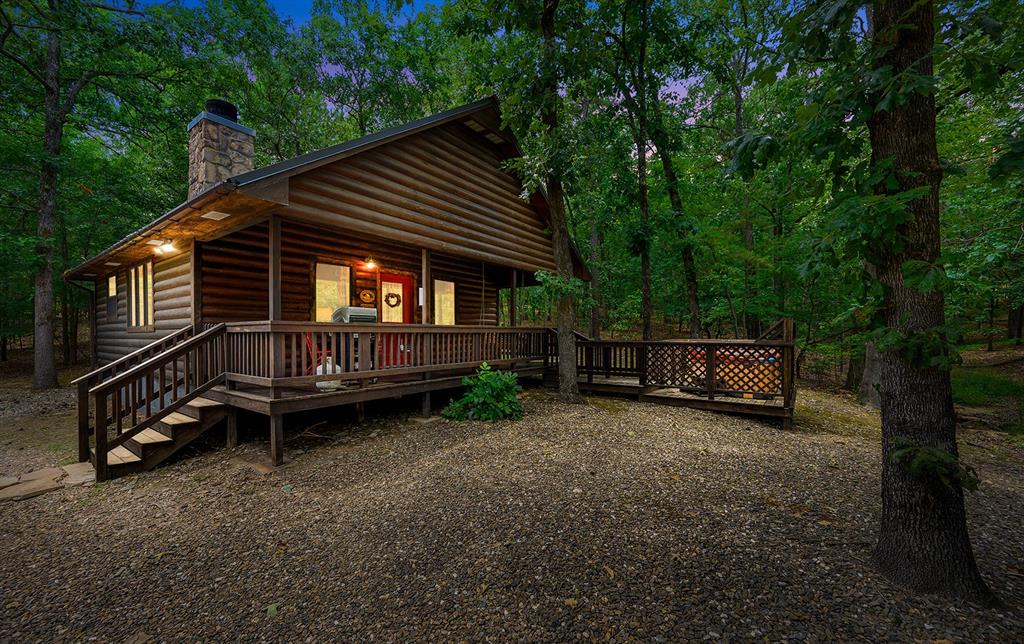 288 Split Shot Circle Property Photo 1