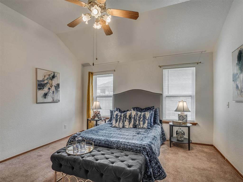 2805 Se 95th Street Property Photo 4