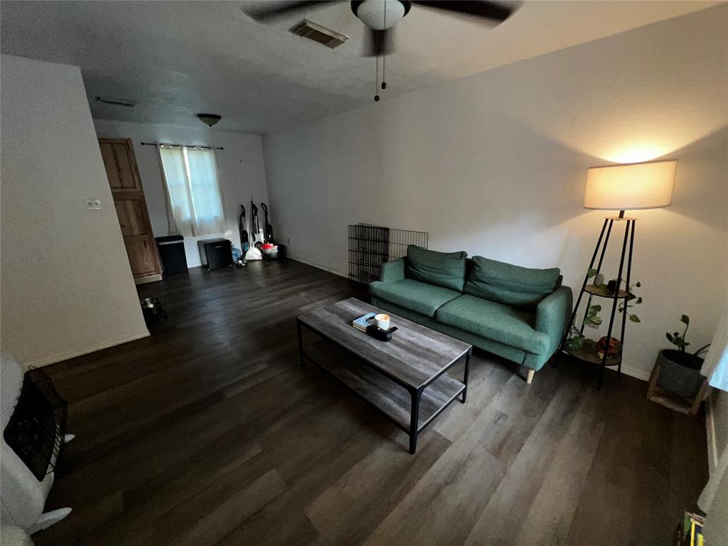 25 Antler Boulevard Property Photo 7