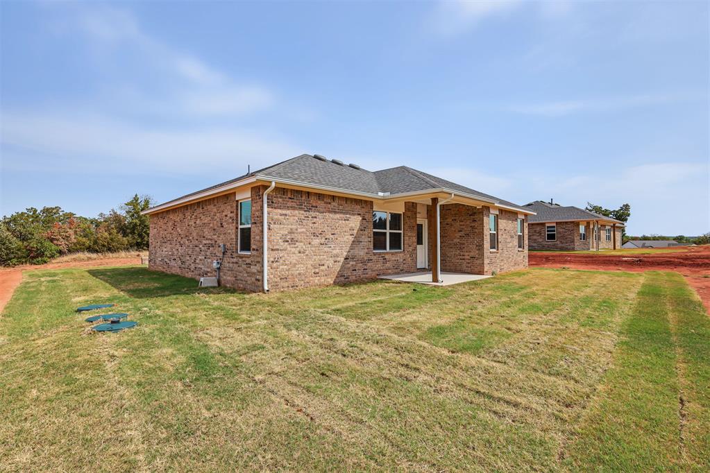 441 Stella Trail Property Photo 37