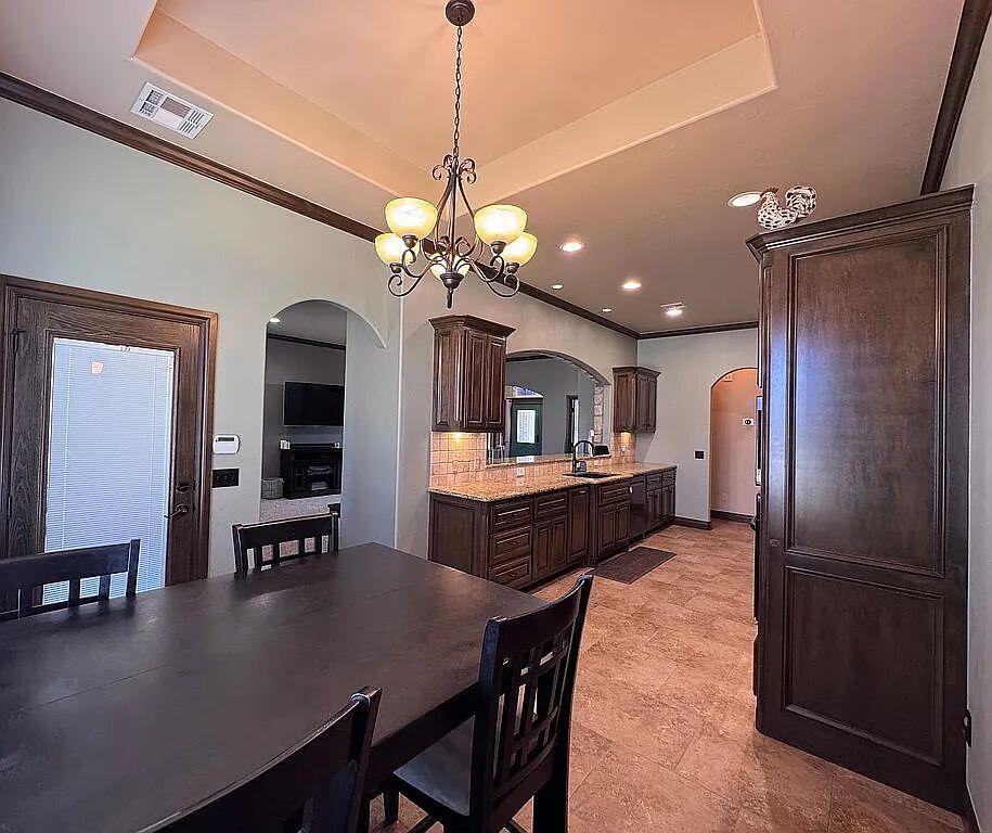 12624 Lexington Drive Property Photo 12