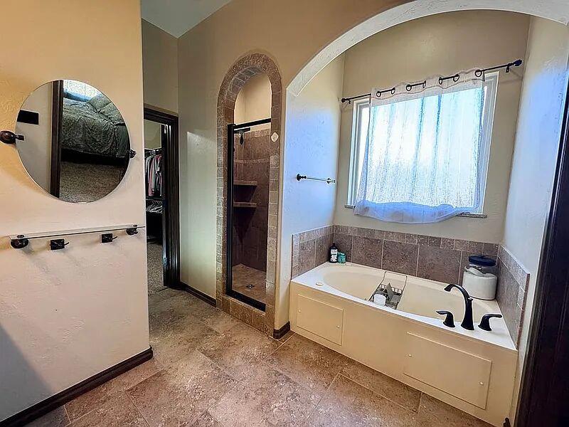 12624 Lexington Drive Property Photo 23