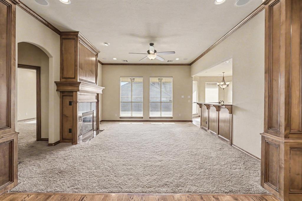 16208 Old Oak Drive Property Photo 7
