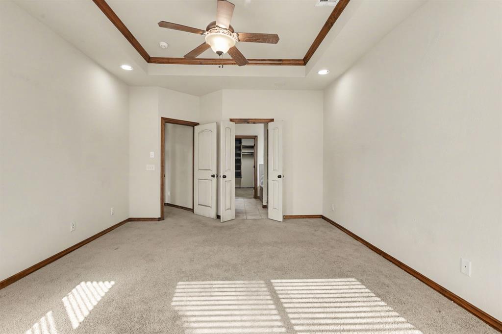 16208 Old Oak Drive Property Photo 17