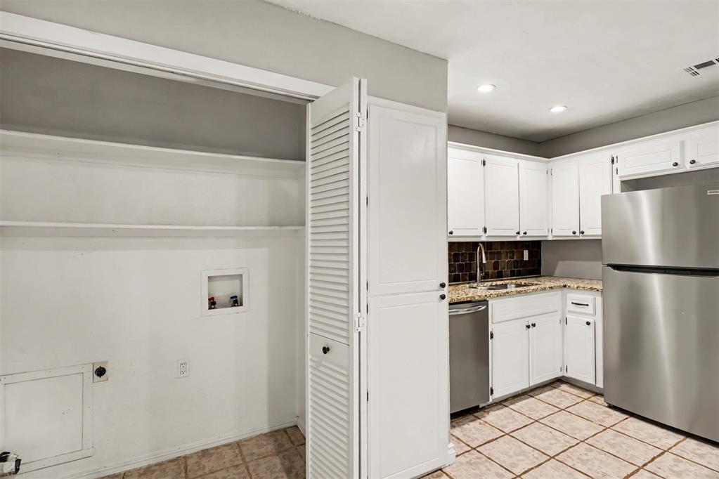 12333 Newgate Corner Property Photo 6